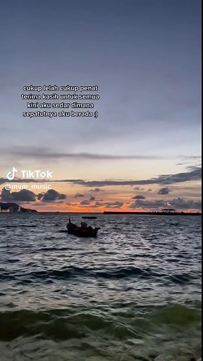 Senja 🌅 @qistinakhaled #mvmmusic #rusamvm #senjakurindu