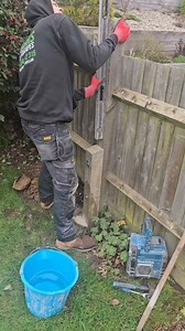 💥 How to install a concrete repair spur 💥 Quick, efficient and cost effective 👌 #howto #diy #trade #fyp #foryou ##foryoupage #instagram #content #reels #global #creator #landscaper #england #surrey #uk | RKS Landscapes