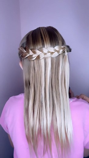 Pretty Side Braid Hairstyle Tutorial