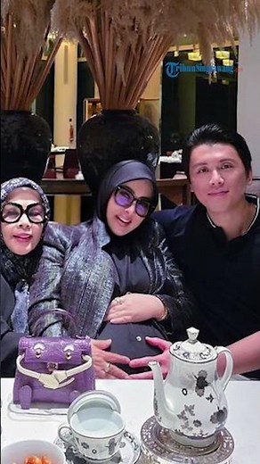 Syahrini Tampil Elegan di Usia Kehamilan 31 Minggu, Baby Bump Terlihat Makin Besar