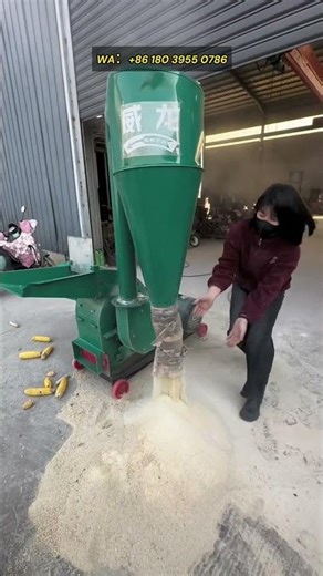 Multi-functional household hammer mill, used for processing cattle feed raw materials.