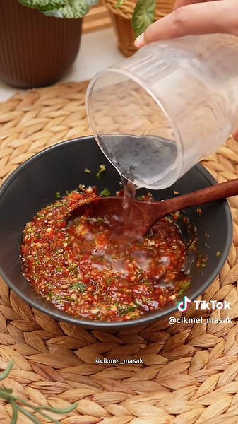 Nasi Ayam One Pot Thai: Masak Cepat untuk Raya