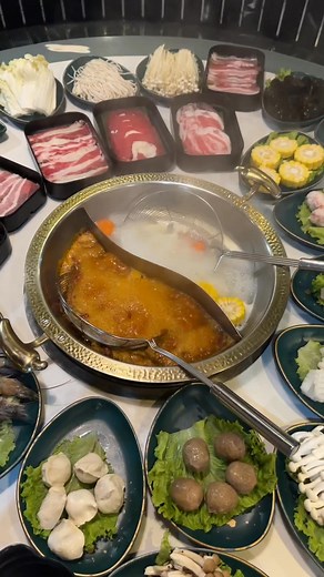 Where to eat in BGC? Check out my top picks at Uptown Mall for Chinese New Year! #restaurant #foodieph #foodtrip #bgc #foodrecommendation | The Chinita Foodie