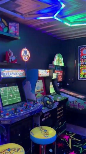 Arcade1Up took over this game room 🕹️🔥