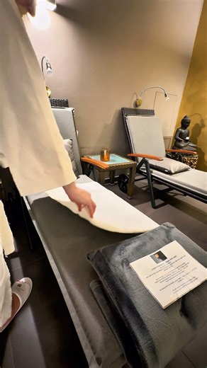 Wellness| Lifestyle | Beauty on Instagram: "✨ Nur für euch – Lady Spa ✨ Manchmal braucht es einen Ort, der ganz euch gehört. Im stilvollen Lady Spa genießt ihr Wellness nur für Damen – ruhig, geschützt und fernab vom Alltag. ✨ Ausstattung im Lady Spa: Finnische Sauna – intensive Wärme für tiefe Entspannung Aromatisiertes Dampfbad – sanfte Hitze & wohltuender Duft Tepidarium – mild temperierter Raum zur Regeneration Erlebnisdusche & Fußbecken – vitalisierend & belebend Ruheraum – Rückzug, Ruhe, L