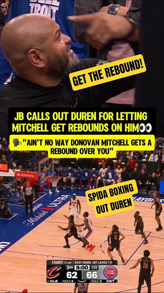 Jalen Duren was losing rebounds to Spida😮