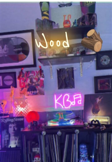 #livehighlights #tiktoklive #taylorswift #wood #vinyltok Wood by @Taylor Swift from The Life of a Showgirl- Shiny Bug variant -Wintergreen Onyx Marbled vinyl