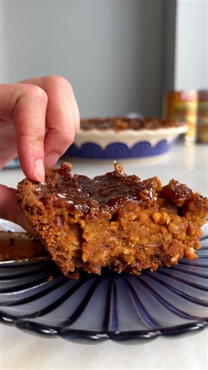 Delicious Pumpkin Sticky Toffee Pudding Pie Recipe by Libby's Pumpkin