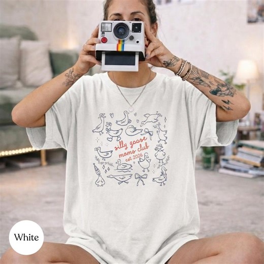 Silly Goose Moms Club Est 2026 Shirt, Comfort Colors Mama Goose Tee, Homestead Mom Gift, Baby Shower Gift - Etsy UK