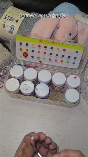 button eyes hack #diy #craft #diycrafts #dailyshorts #fypシ