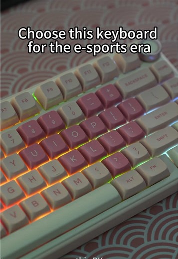 Practical gaming keyboard.#royalkludge #mechanicalkeyboard #keyboard