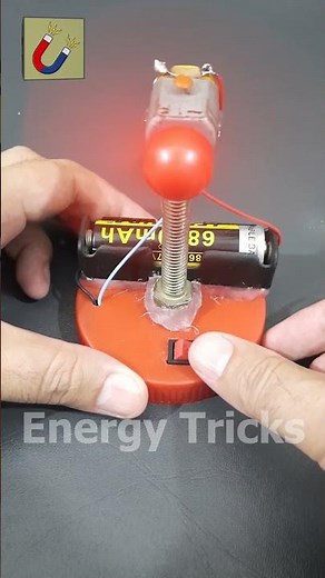 DIY Mini Fan Using DC Motor and 18650 Battery ⚡🌀 | Easy Electronics Project