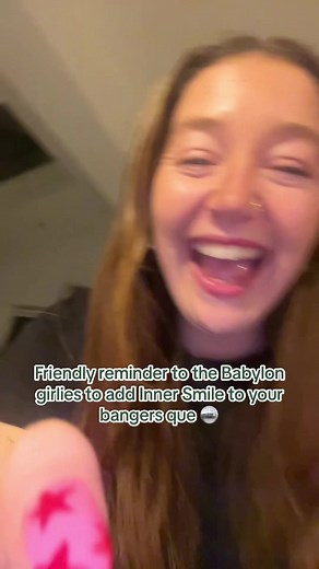 Post yawn tears and a runny nose can’t even get in the way of this anthem #innersmile #texasband #babylon #davidgray #banger