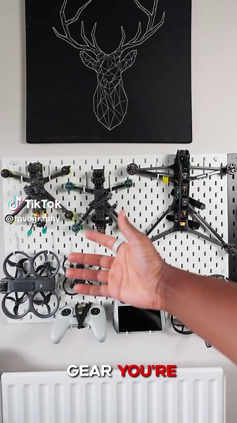 While everyone uses ND filters in FPV. I’ve been using this variable ND filter and I can’t recommend it enough. It saves Space in my bag and also time as I don’t have to change filters on each shoot #fpv #fpvdrone #fpvfreestyle #fpvcinematic #iflight #madeira