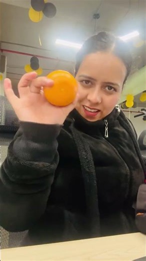 Office bag me kya Hota hai?