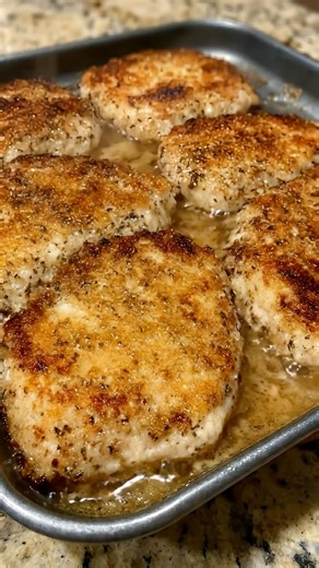 These pork chops are pure comfort food 🤍🔥 Juicy, crispy, and full of flavor 👉 Full recipe in the comments | Cooking & Baking