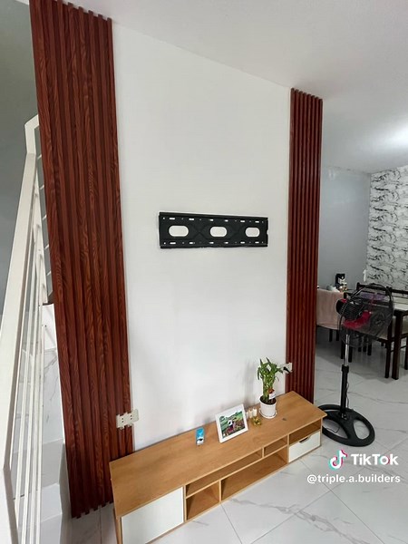 Enclosed Staircase With Storage Room Ideas