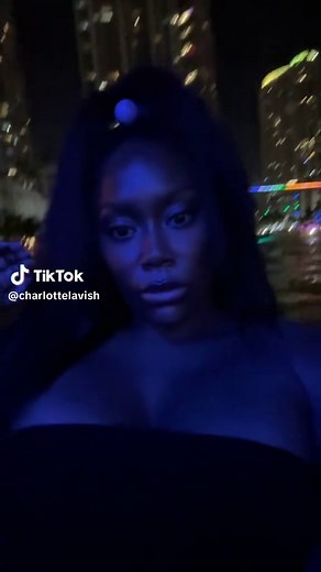 🌚