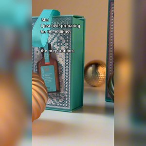 Get set for the holidays with mini versions of our best sellers. | Moroccanoil