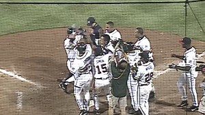 The 1999 Braves were clutch. 🔥 | Atlanta Braves Highlights