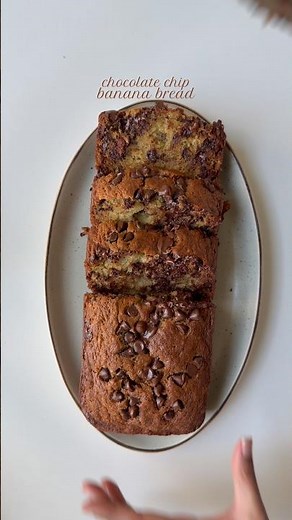Chocolate chip banana bread