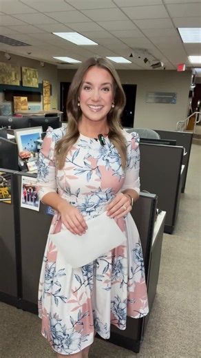 Experts are debunking the viral post about trees exploding from the extreme cold. Oshkosh eyeing a new $100K trackless train for Menominee Park and the Brewers honored a Green Bay teacher. That’s your FOX 11 morning minute. #Midwest #weather #extremecold #windchills #treeexplosion #explodingtrees #DNR #Wisconsin #frost #winter #arcticblast #Oshkosh #MenomineePark #train #park #tracklesstrain #Milwaukee #Brewers #teachers #GreenBay #racingsausages #donation #CalebDurbin #ChadPatrick #morningminut