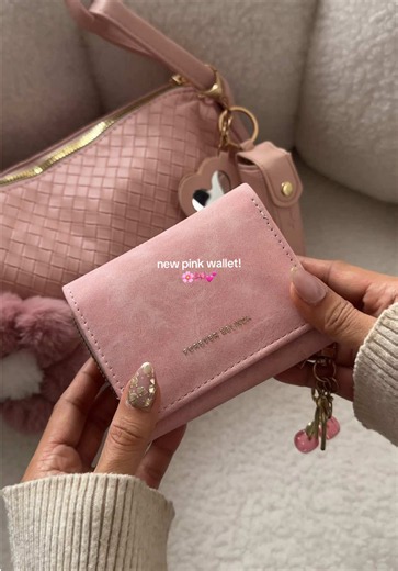 Pink Wallet for Women: BETA Short Cardholder Wallet Review