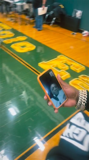 Bay Bay | 🎥🍿 when the REAL MOVIE DIRECTOR’🎬 is on the set…🤫 it warms my heart 💙 to allow the youngin’s facetime with their favorite Celebrities…..... | Instagram