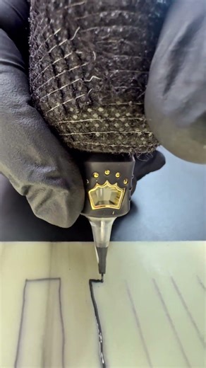 Make Your Tattoos Perfect, Start with Wormhole Tattoo Finger Ledge Needles!