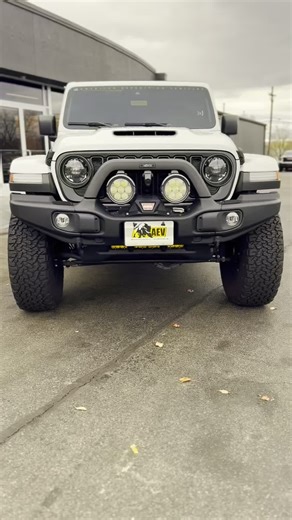 Cross Jeep | Best Jeeps Online on Instagram: "2024 AEV JL 370 Jeep Rubicon 392 HEMI American Expedition Vehicles - AEV"