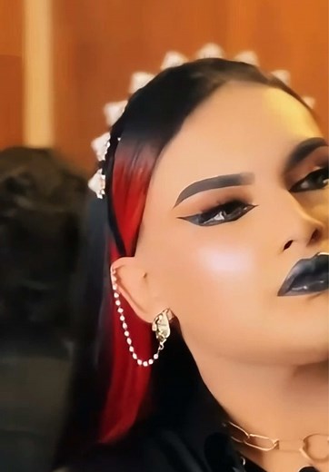 Momentos inesperados que sorprenden en la actuación