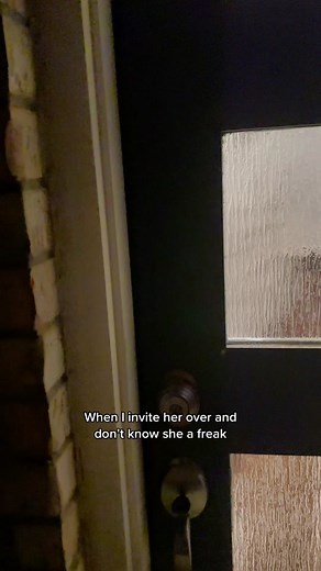 When I invite her over and don’t know she a freak! #TrapSpellingBee #fyp #foryou #bachelorpad #bachelor #single #comedy #funny #viral