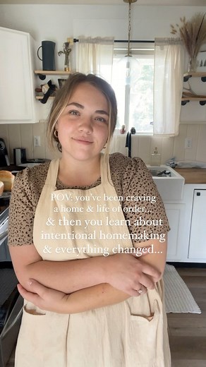 IT CHANGED MY LIFE— Living with intention Envisioning with intention Dreaming with Intention Homemaking with intention When I finally learned about intentional homemaking, everything in my life changed for the better. And I know it can help you, too💛 Want to learn the first 3 steps? Comment HELP and I’ll send you my FREE guide that walks you through🫶🏼 #home #homemaking #homemaker #intentionsetting #intentionalliving #slowliving | The Intentional Homemaker