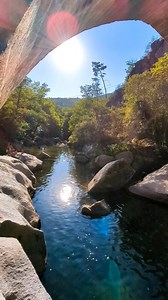 11K views · 198 reactions | Ponte do Arco e um dos melhores spots para dar uns mergulhos no PR7 - Aldeias e Margens do Rio Ovelha em Marco de Canaveses. . . . . . #pontedoarco #marcodecanaveses #aldeiasemargensdorioovelha #trilhosecaminhadas #percursopedestre #caminhadas #trilharportugal | Trilhos & Caminhadas | Facebook