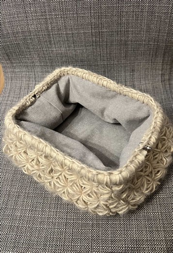 Crochet Clutch Tutorial Using Jasmine Stitch