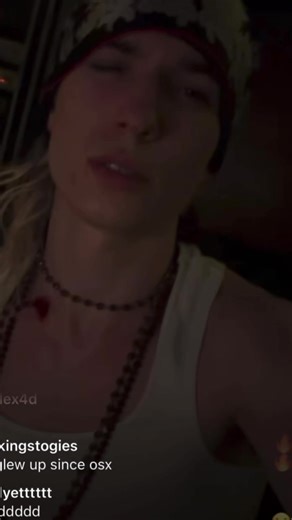 Exciting Live Music Snippet from 2hollis