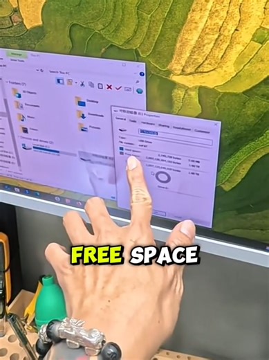 Kung meron naman kayong sapat na budget at mahalaga ang mga files ninyo, laging mag-iinvest sa reliable at branded na hard drives. Kung online niyo naman ito bibilhin ay always check ng mga reviews at especially yung store details