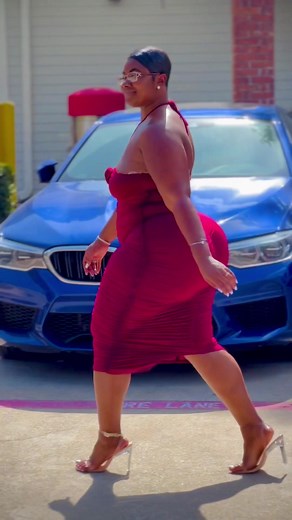 Stunning Red Dress Fashion Showcase