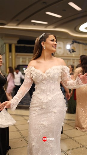 Instagram video by Red Studio • Nov 11, 2025 at 7:05 AM