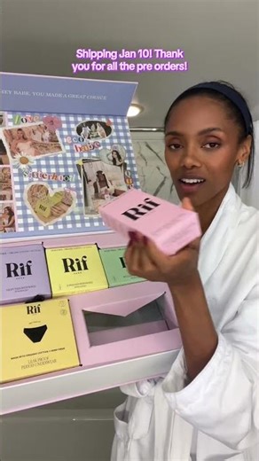 The keepsake box is here! Probably the most fun thing we ever designed! And it’s a GWP all month!