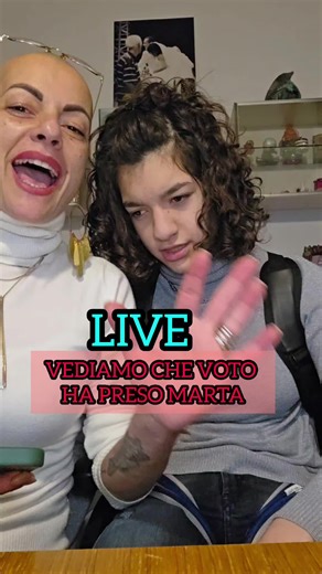 E poi alla fine se la prende con me😅 #school