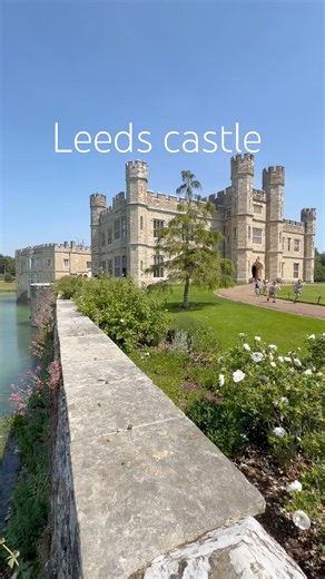 📍 Stepping into history at Leeds Castle 🏰🌿 #Travel #LeedsCastle #HistoricPlaces