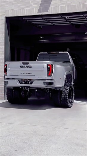 GMC DENALI MODIFIED TRUCK......#gmcdenali #truck #offroad #shortvideo #gmc3500