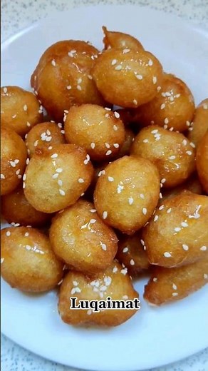 Luqaimat recipe - Arabian Sweet Dumpling Recipe | Arabic sweet dumplings | Arab dessert recipes