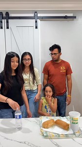 Juego de la botella🤭 #challenge #juegos #reels #familia #fyp #shortsreels | Los Chispitas