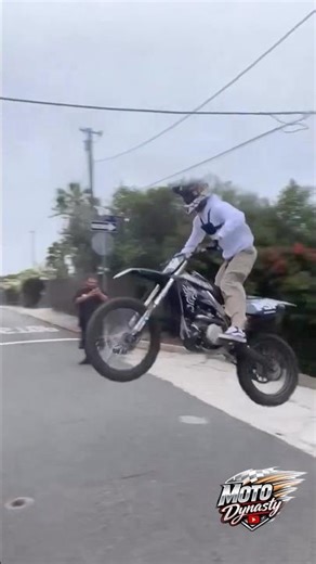 Steepest Street in Los Angeles Jump Attempt #dirtbike #bikelife #dirtbikelife