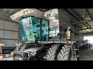 Setting up a Gleaner R72 for wheat, longer video.