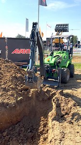 The recent Plantworx show saw Avant demonstrate their 645 loader equipped with a backhoe in full remote control format | RPA Media