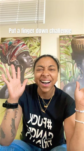 I had only one finger left 🤣 #challenge