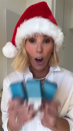 LIVING WITH LANDYN on Instagram: "✨HOLIDAY GLOW GIVEAWAY ✨ If glowing, healthy, beautiful skin is on your holiday list this year… you’re going to love this. I’ve shared my go-to daily @colorescience favorites with you many times, and they’ve been listening and wanted to spread a little glow with a fun holiday giveaway just for you all! 3 lucky winners will win all three of my favorite products — the perfect trio to use together or by themselves: • Total Protection Face Shield Flex • Total Protec